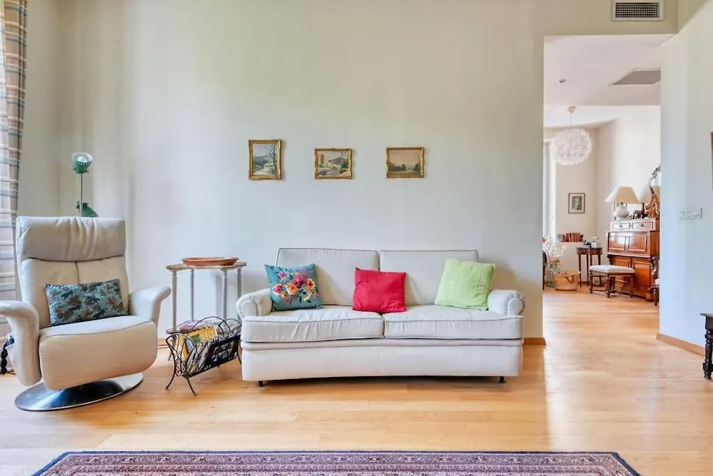 T3 Climatise A La Capelette Apartment Marseille France